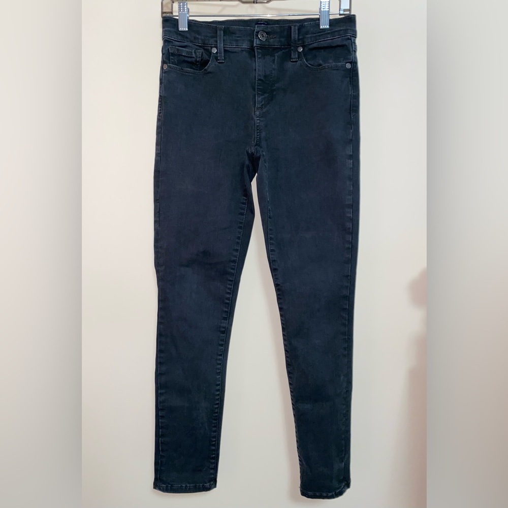 GAP High Rise True Skinny Jeans
